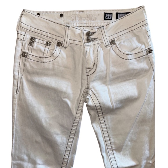 Miss Me Women’s White Sequined Winged Pockets Mid Rise Boot Cut Jeans Size 25 - Picture 3 of 10